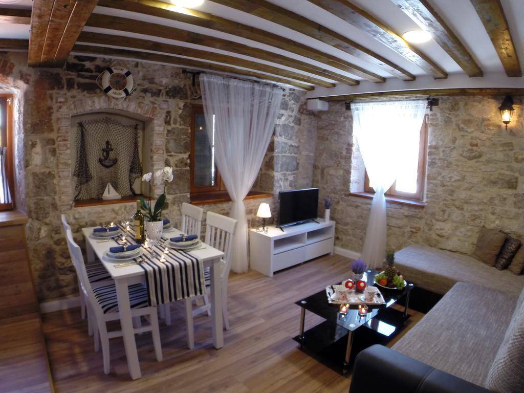 Porta Aurea Apartment Split Room photo